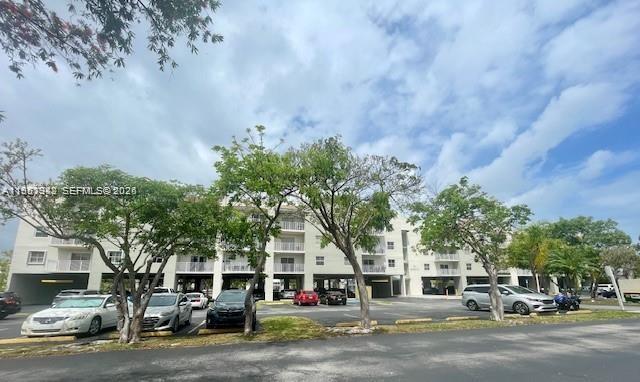 SAGA BAY GARDENS CONDO - Residential Lease