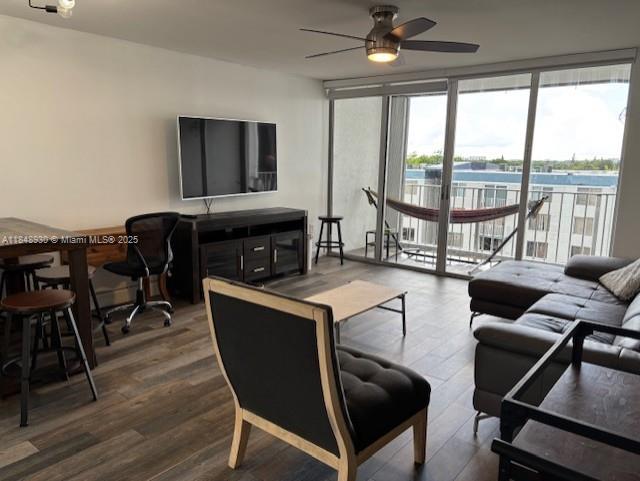 RIVER RUN CONDO PH I - Residential