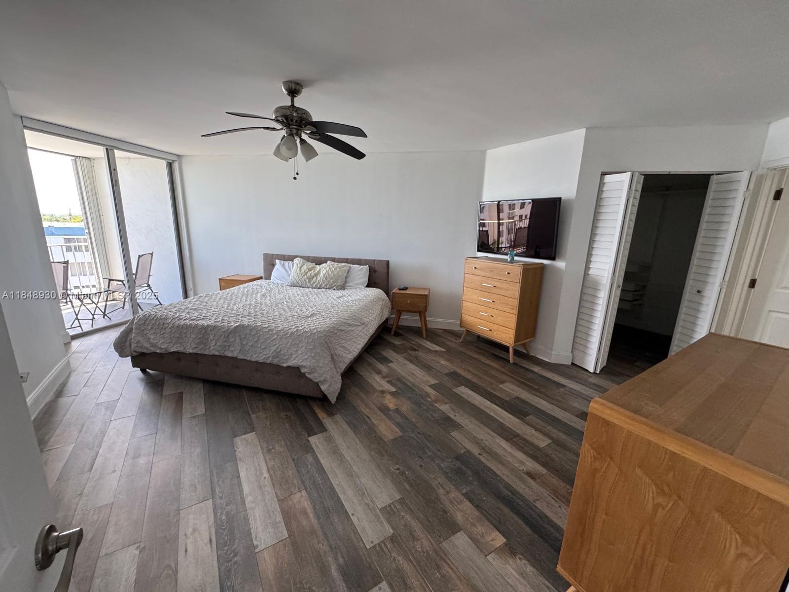 RIVER RUN CONDO PH I - Residential