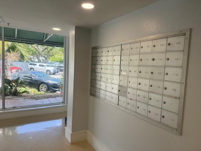 RIVER RUN CONDO PH I - Residential