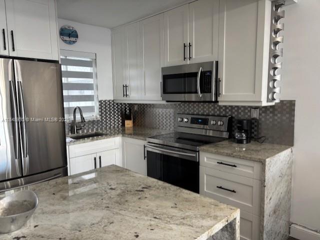 1700 NW N River Dr 704