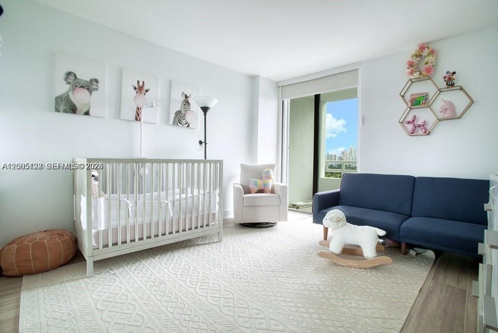 DELVISTA TOWERS CONDO TOW - Residential Lease