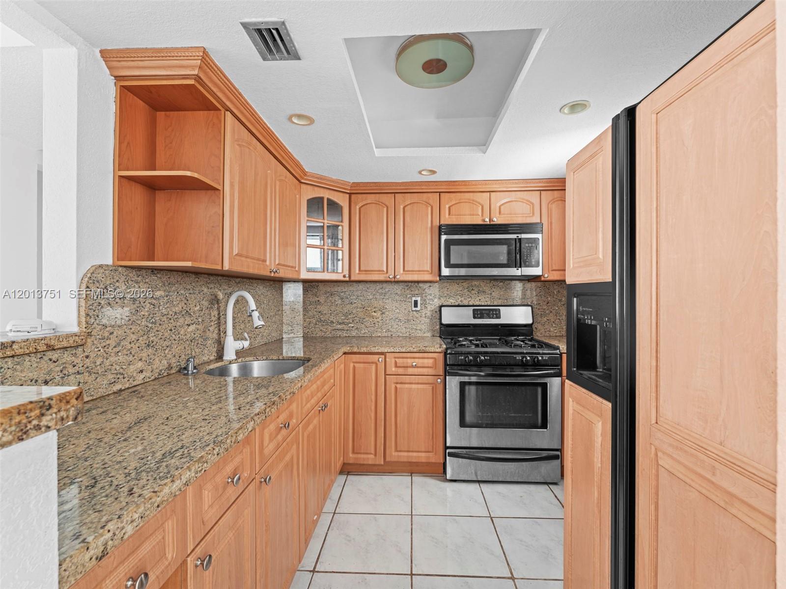 COLLINS TOWERS CONDO - Residential