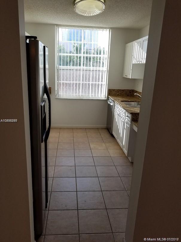 LAS OLAS BY THE RIVER CON - Residential Lease