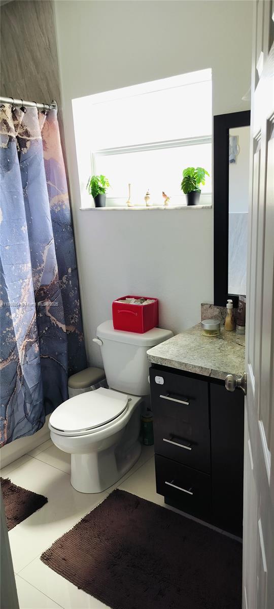 LAURAVILLE GARDENS - Residential