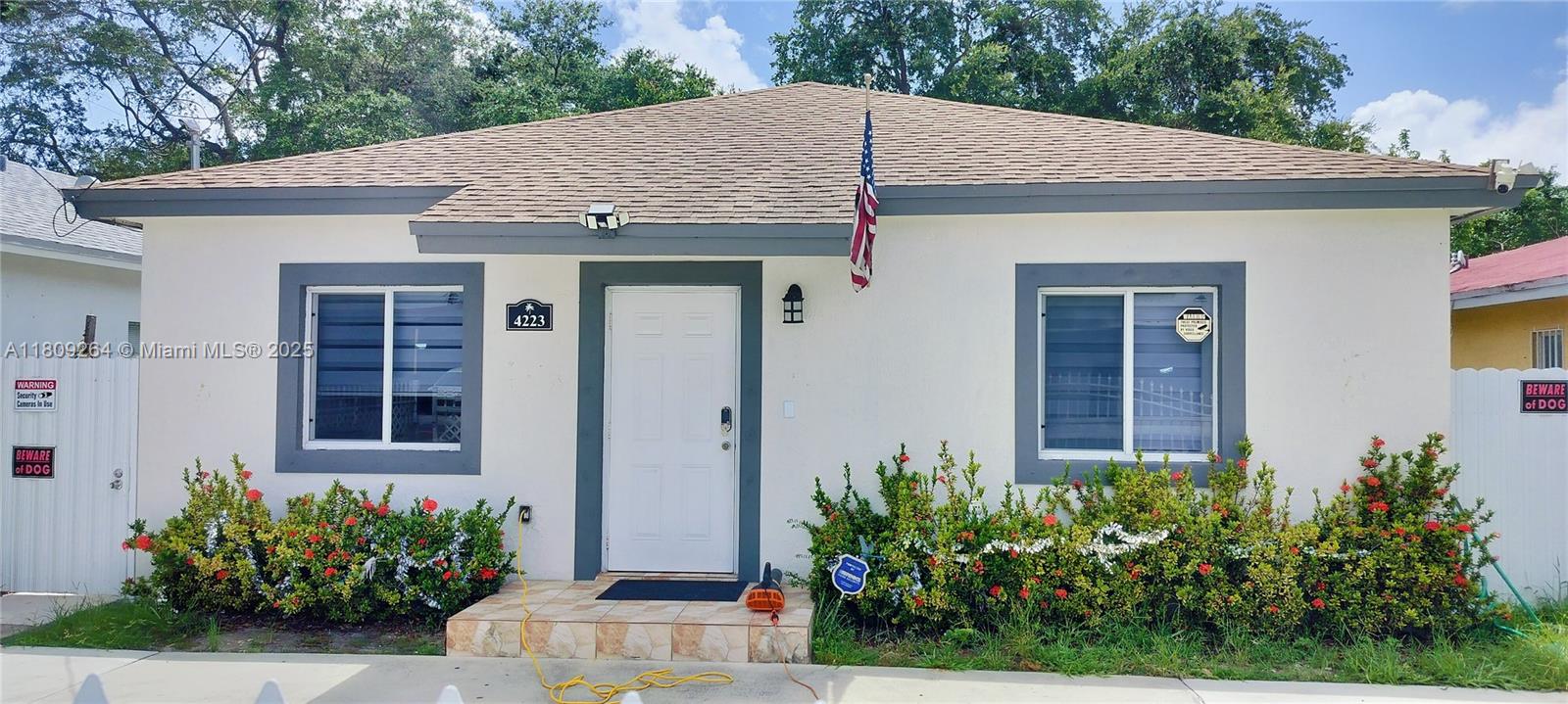 4223 Nw 32nd Ave, Miami, Broward County, Florida - 3 Bedrooms  
2 Bathrooms - 