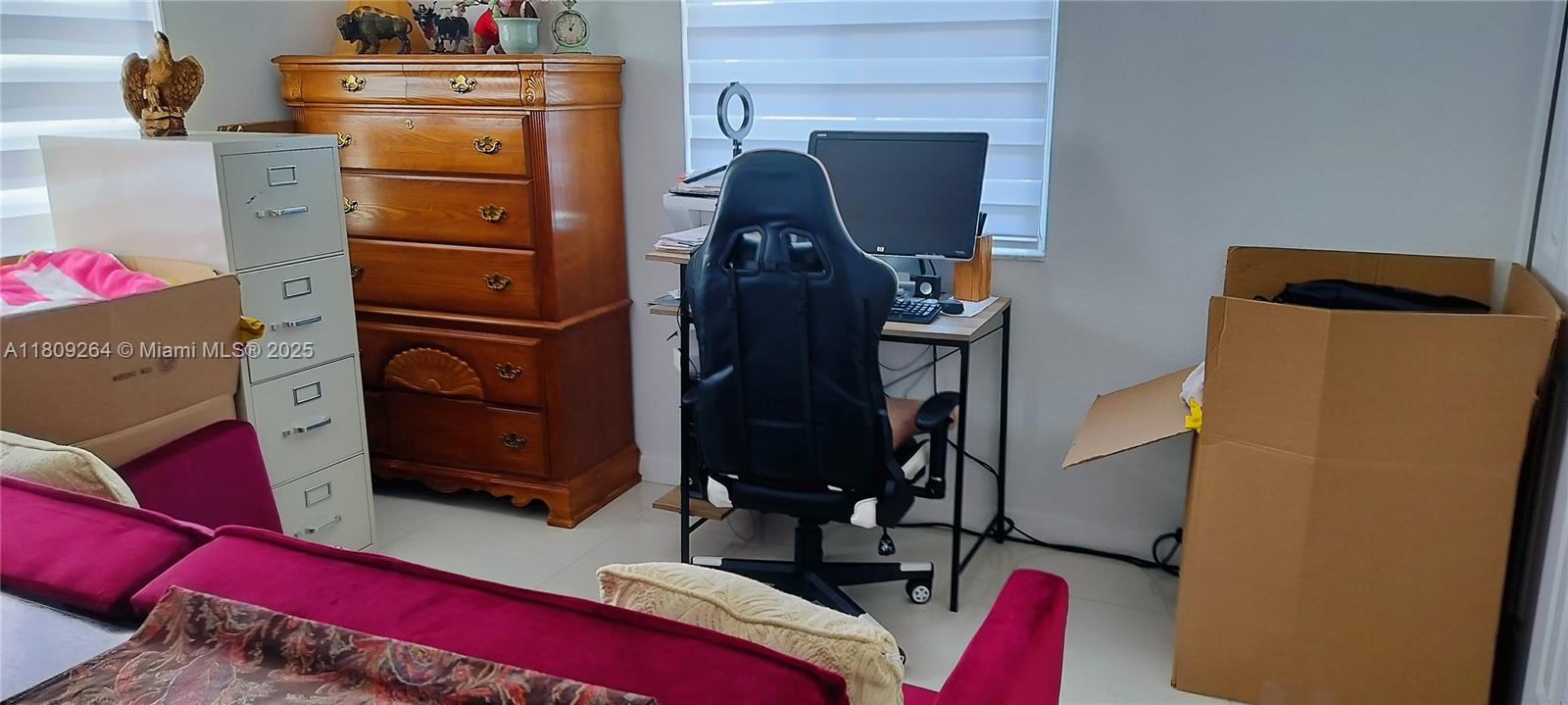 LAURAVILLE GARDENS - Residential