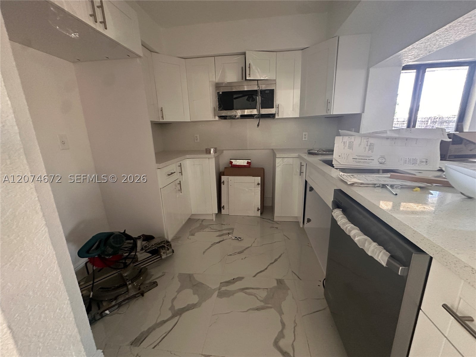 631 NW 37th Ave