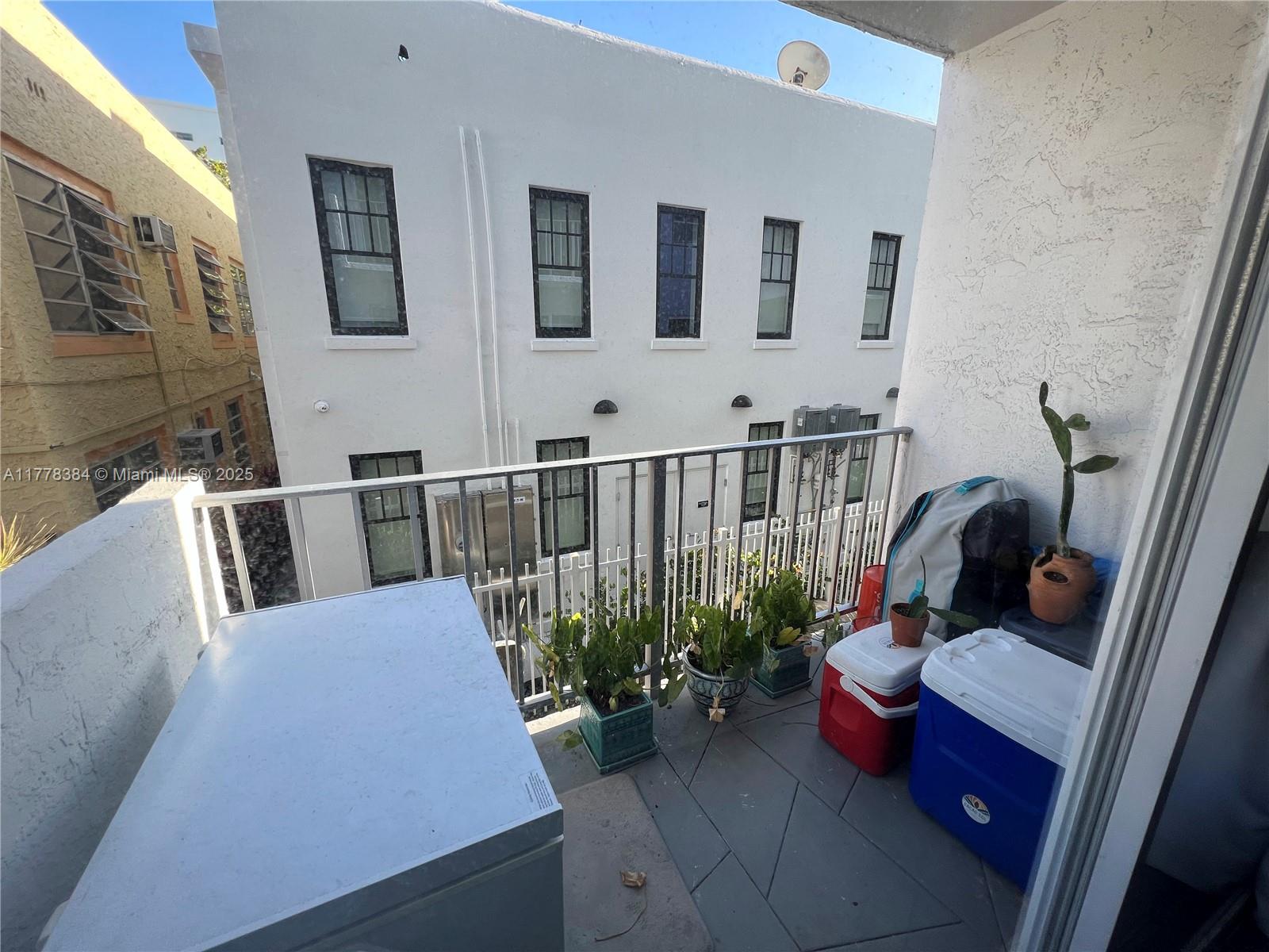 MERIDIAN PLAZA CONDO - Residential