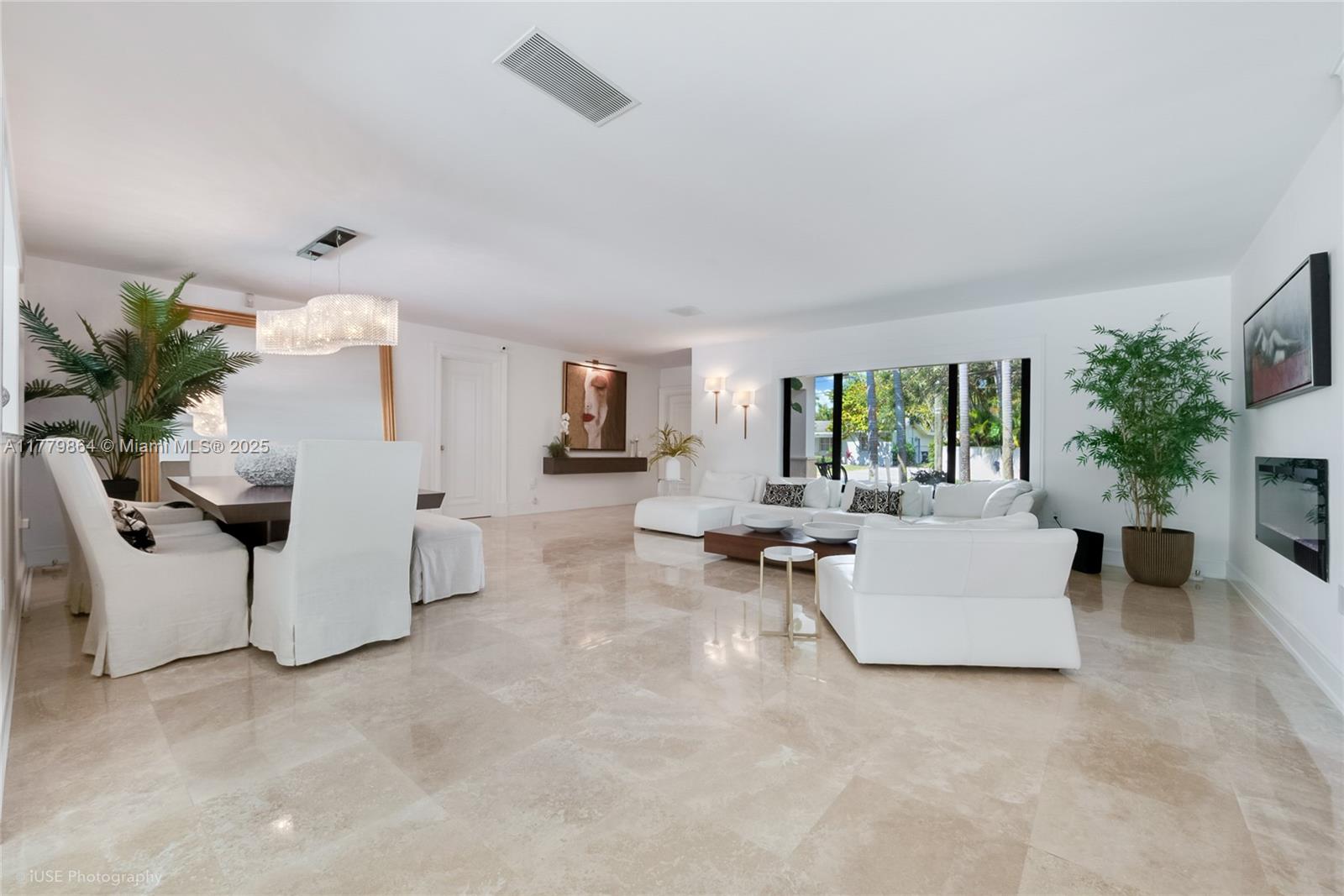 BEVERLY GARDENS - Residential