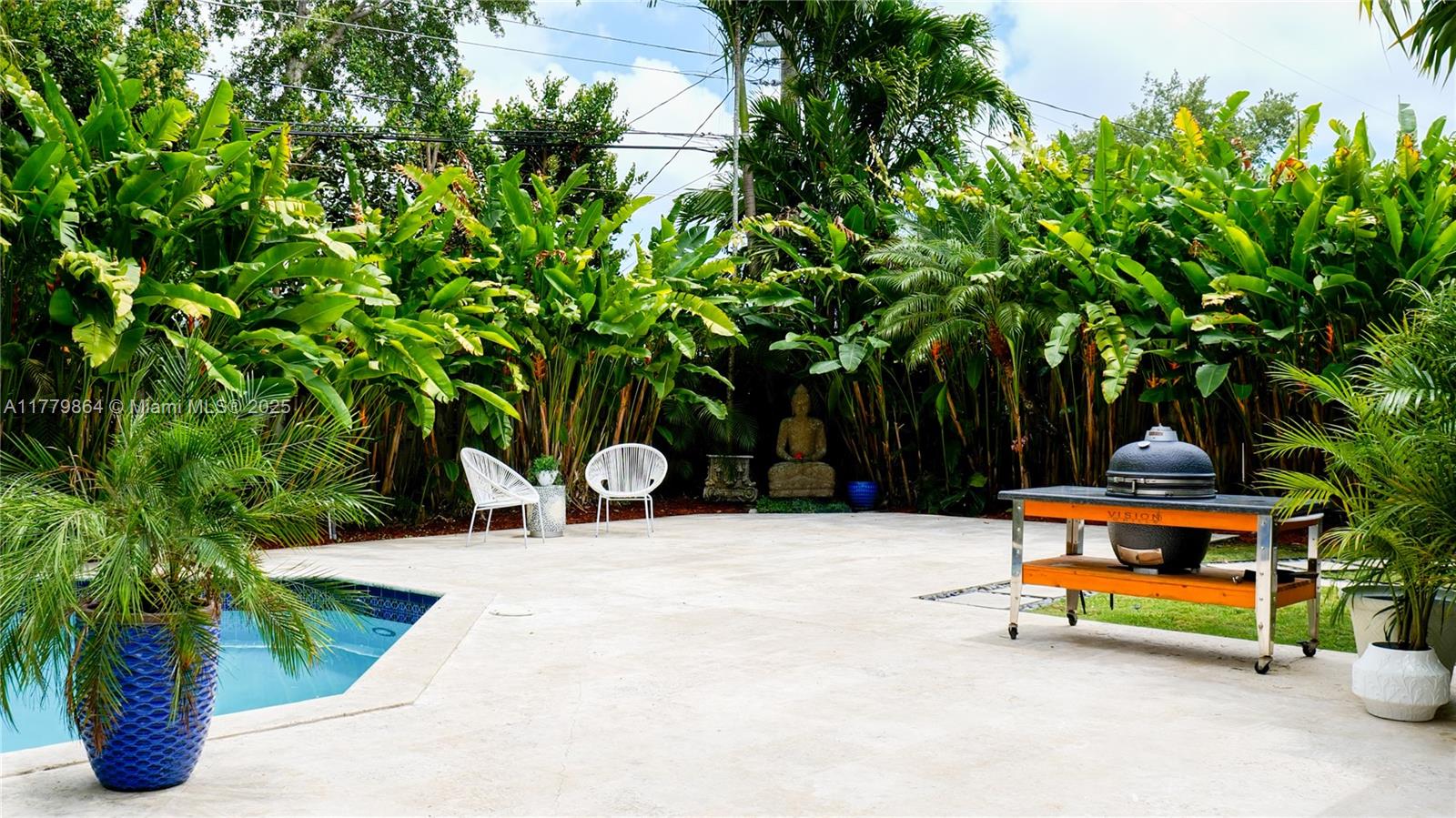 BEVERLY GARDENS - Residential