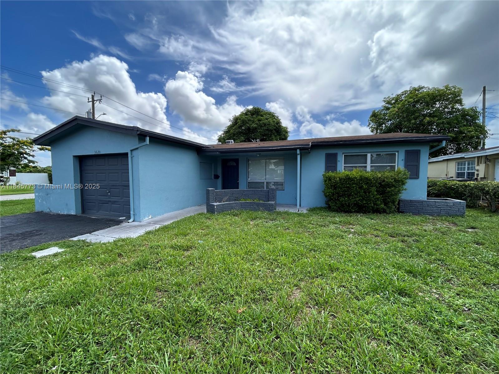 CORNER LOT 3 BEDROOM, 2 BATH SINGLE FAMILY HOME (GARAGE CONVERTED TO A BEDROOM WITH BATH). TILE FLOORS THROUGHOUT, WASHER/DRYER, AND CENTRAL A/C. CLOSE TO MAJOR ROADS, SHOPPING AND SCHOOLS. TENANT RESPONSIBLE FOR ALL UTILITIES, INCLUDING WATER/SEWER/TRASH, AND LAWN SERVICE. ONE PET ALLOWED, NO AGGRESSIVE BREED, $250 NON-REFUNDABLE PET FEE APPLIES. MOVE IN WITH FIRST MONTH RENT, last month PLUS ONE MONTH SECURITY. NO HOA, FAST APPROVAL.