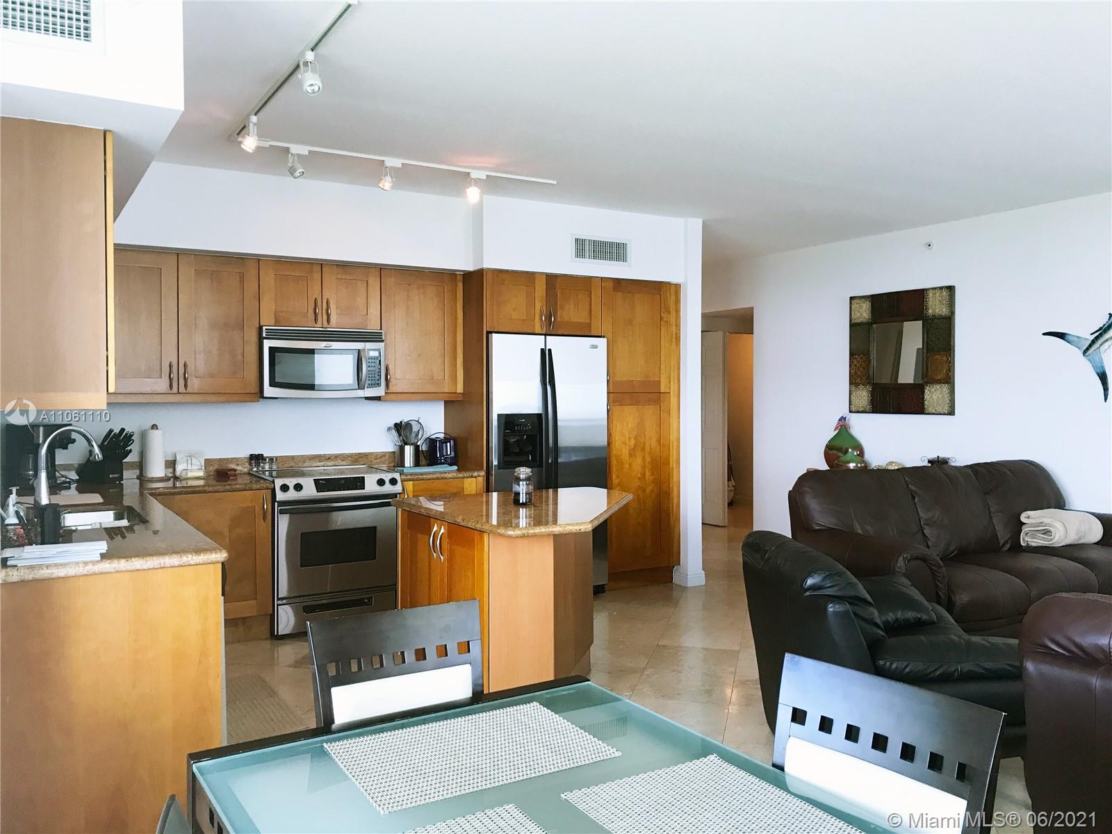 DUO COMDOMINIUM EAST - Residential Lease