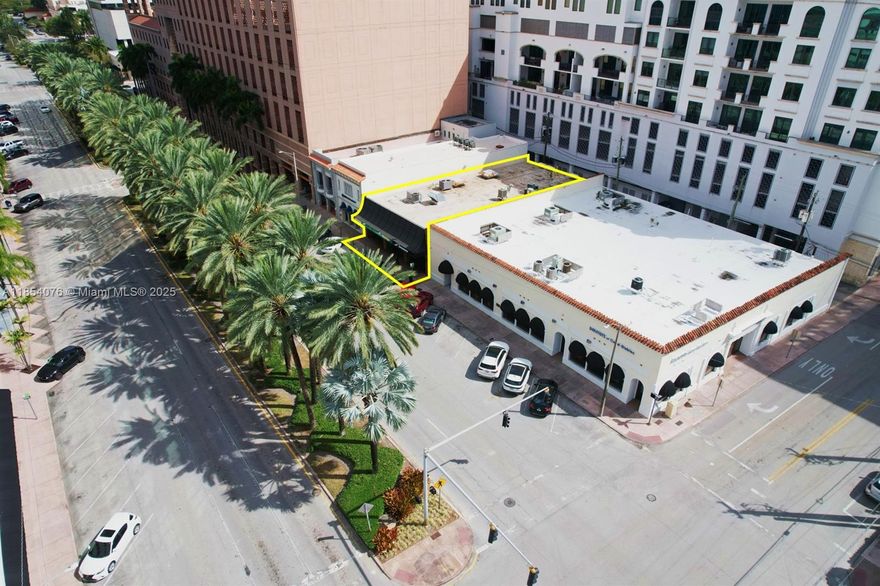 Prime two-tenant net leased asset located at 274 Alhambra Circle in Coral Gables, Florida. Positioned along one of the city's most prominent business corridors, this 4,850-square-foot building sits on a 5,000-square-foot parcel, offering a rare investment opportunity in a high-barrier-to-entry market. Strategically situated in the heart of Coral Gables, the property boasts exceptional walkability and is just two blocks from Miracle Mile, the area’s premier destination for dining, shopping, and entertainment. The asset presents significant future upside, as current rental rates avg $39 per square foot NNN, well below the prevailing market rates. Fully Built out Restaurant & Established Dry Cleaner with Over 30 Years of Operation. Attractive Owner Financing!