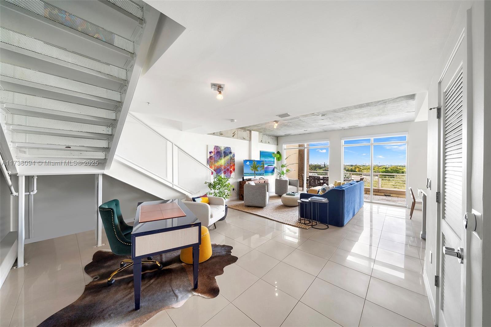 3250 NE 1st Ave 551