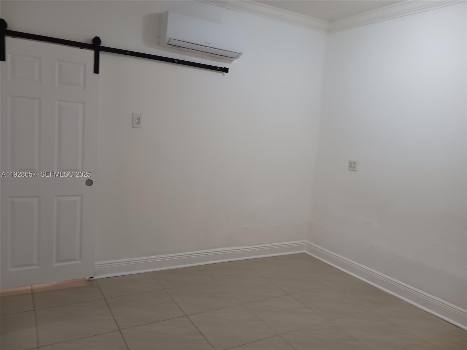 TAMIAMI TRAIL PARK - Residential Income