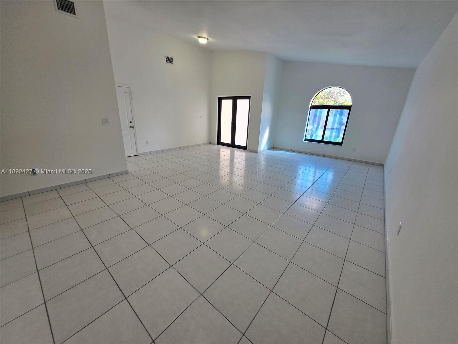 VECIN HOMES 1ST ADDN - Residential Lease
