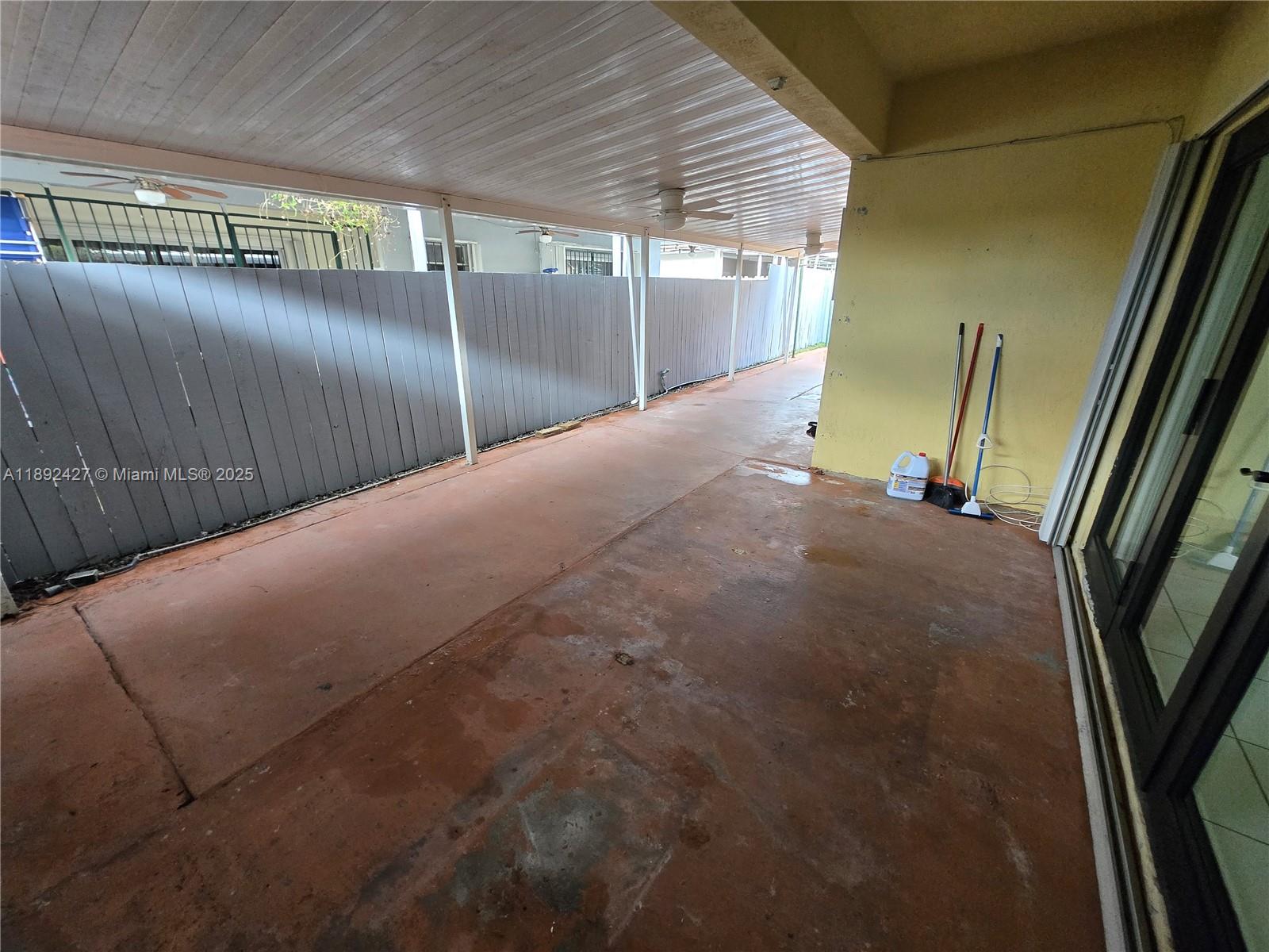VECIN HOMES 1ST ADDN - Residential Lease