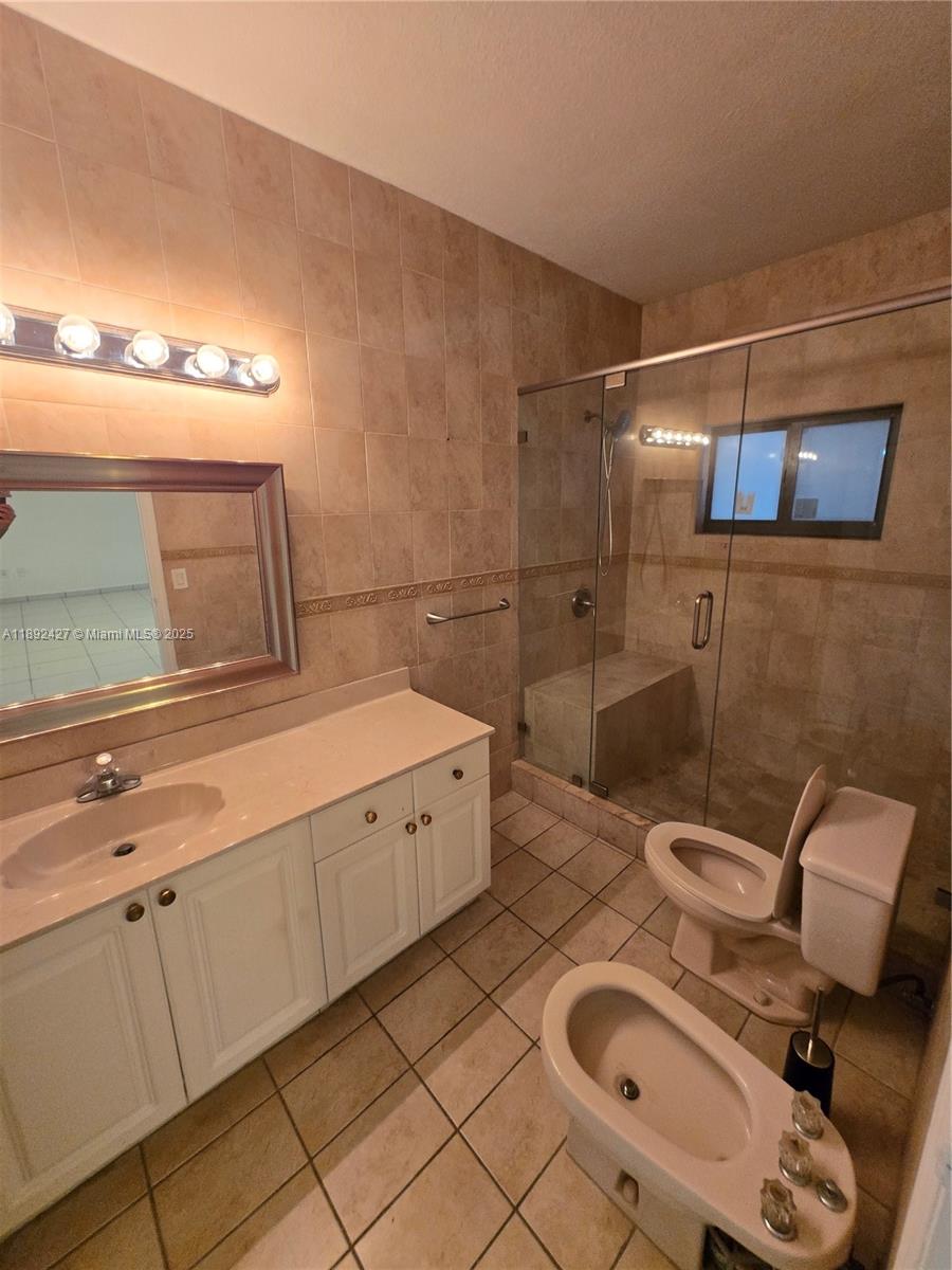 VECIN HOMES 1ST ADDN - Residential Lease