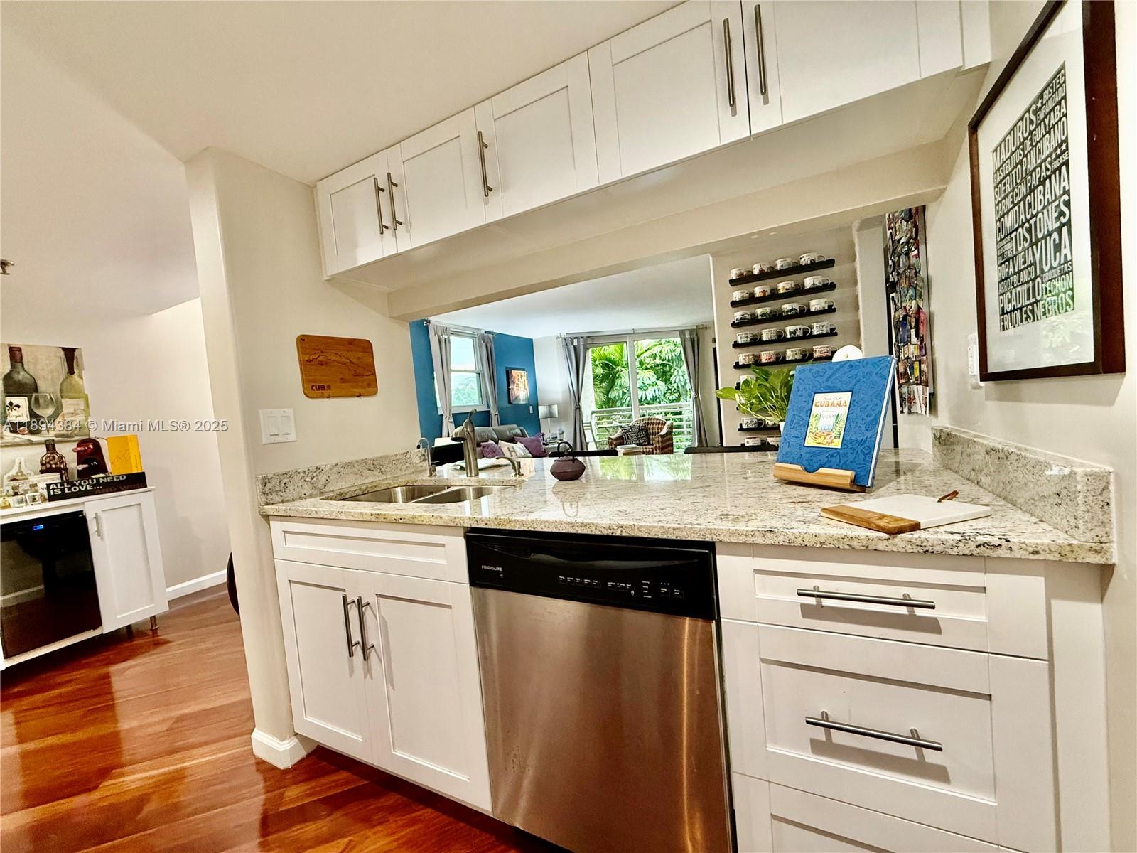 CORAL PALMS CONDO - Residential