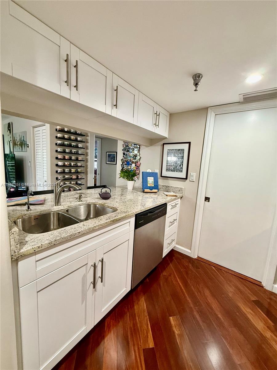 CORAL PALMS CONDO - Residential