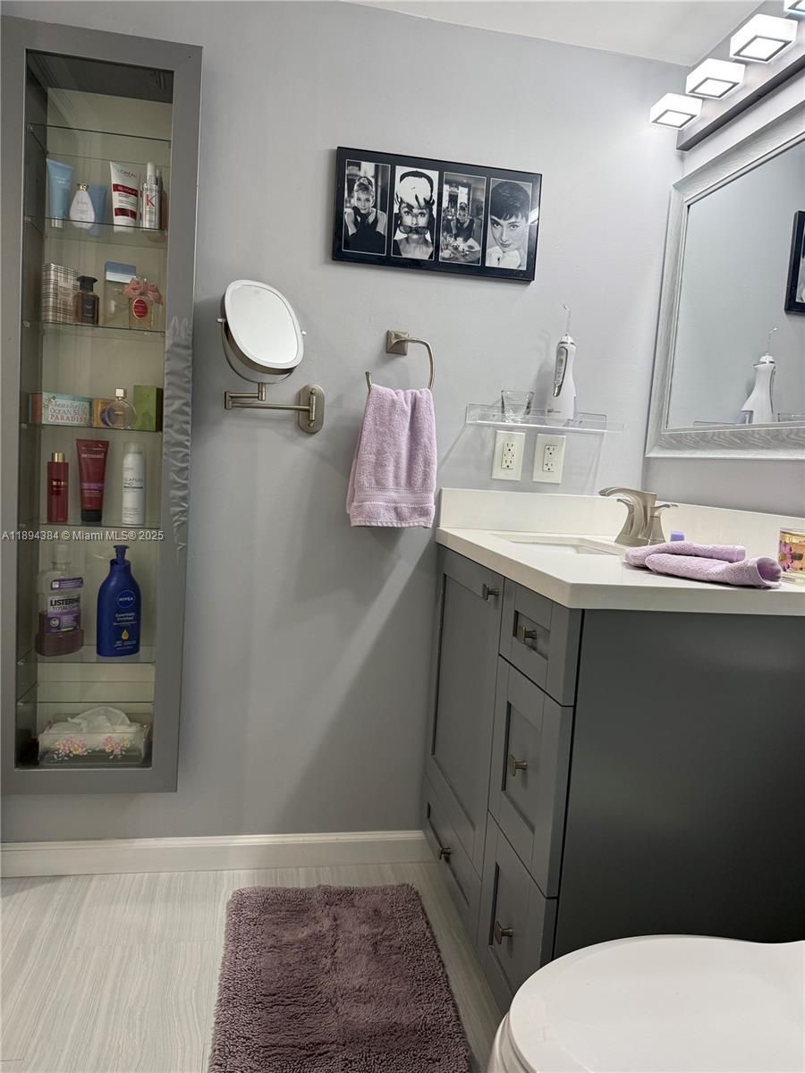 CORAL PALMS CONDO - Residential
