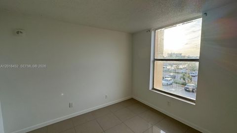 Tiny photo for 2020 NE 135th St #303, North Miami, FL 33181 (MLS # A12018452)