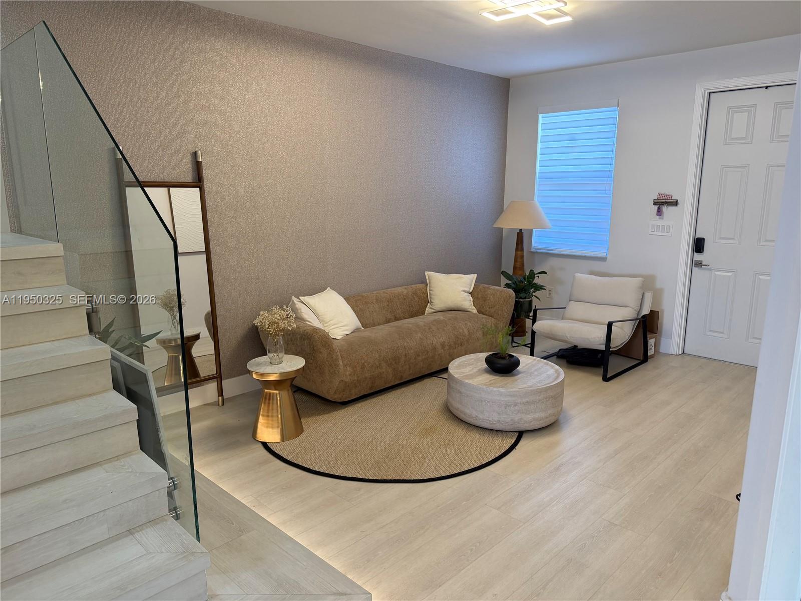 ISLANDS AT DORAL 1ST ADDN - Residential