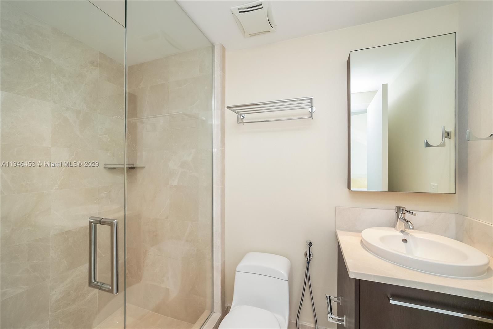 JADE OCEAN CONDO - Residential