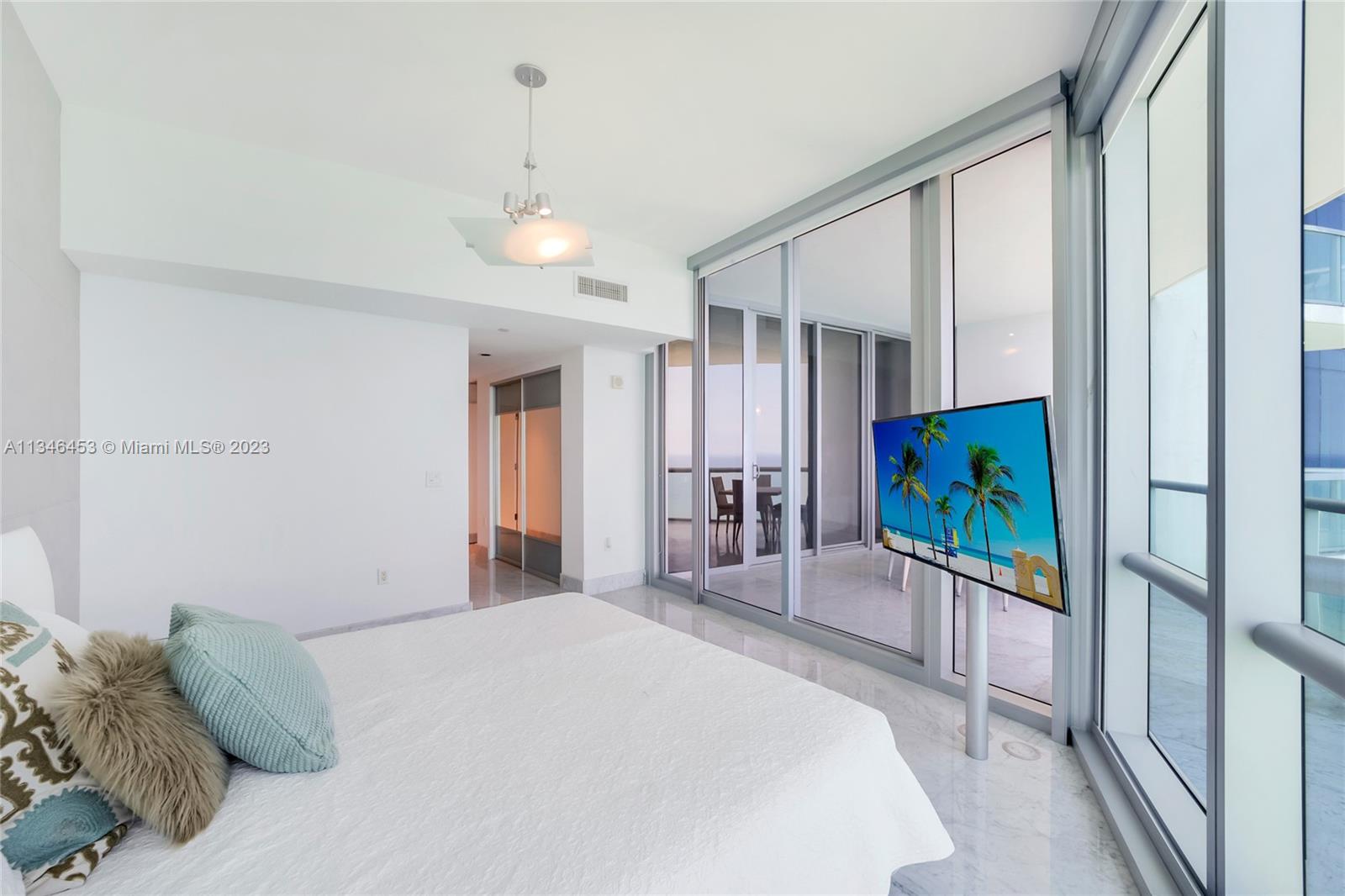 JADE OCEAN CONDO - Residential