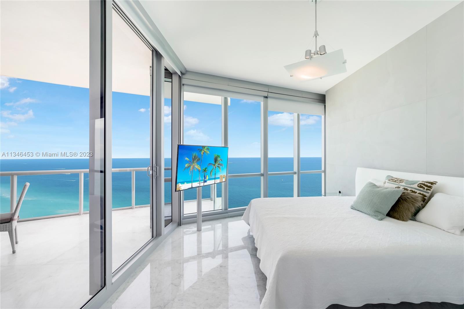 JADE OCEAN CONDO - Residential