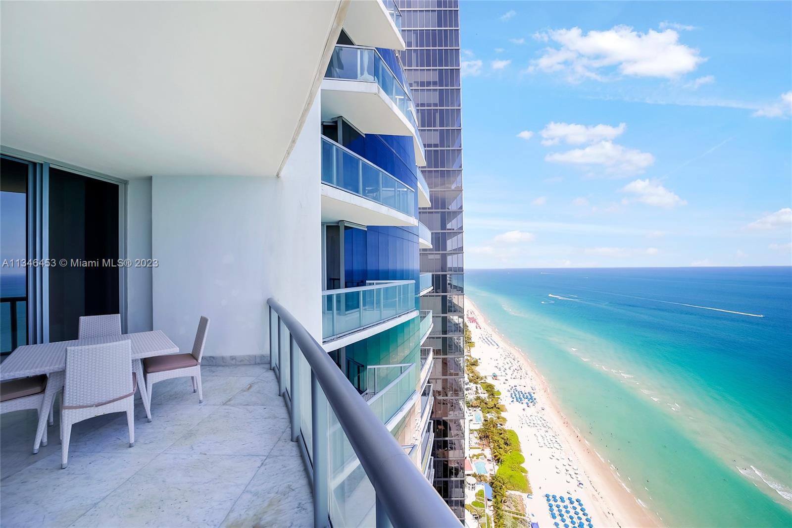 JADE OCEAN CONDO - Residential