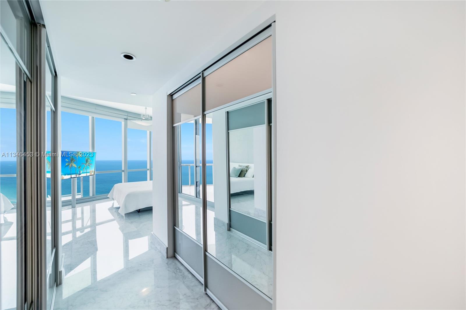 JADE OCEAN CONDO - Residential