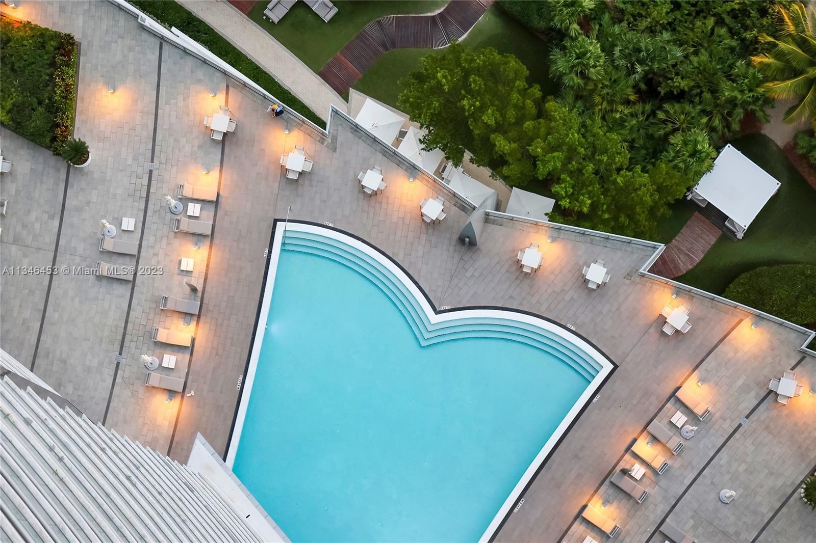 JADE OCEAN CONDO - Residential