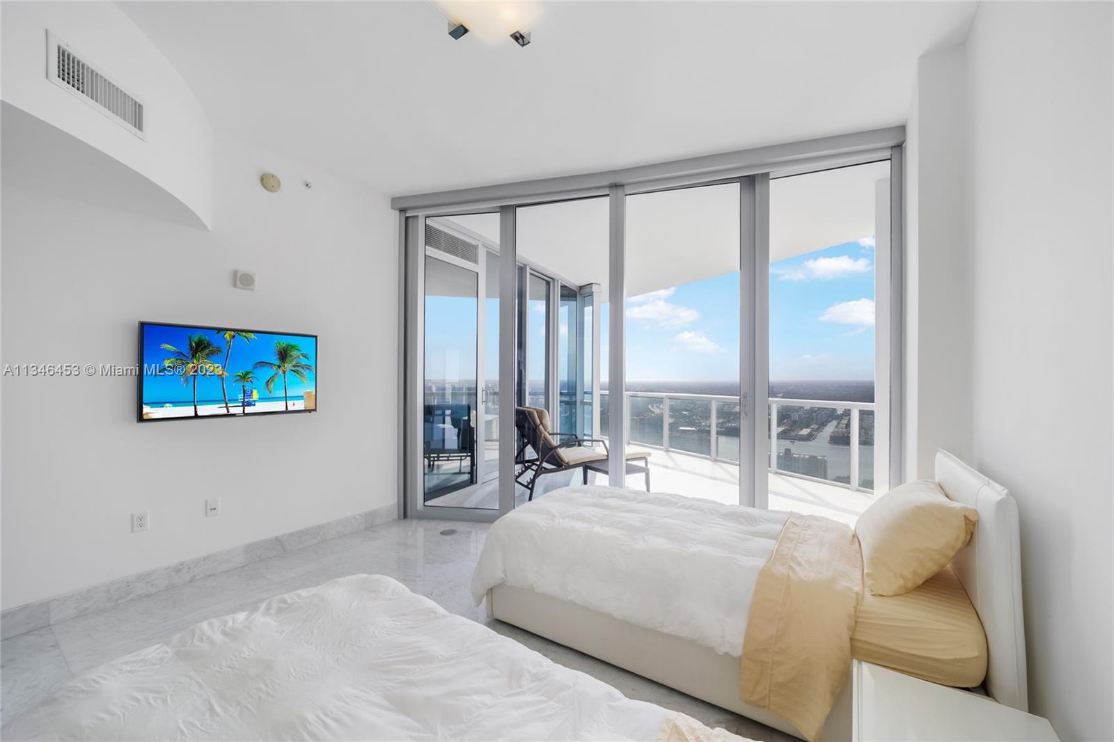 JADE OCEAN CONDO - Residential