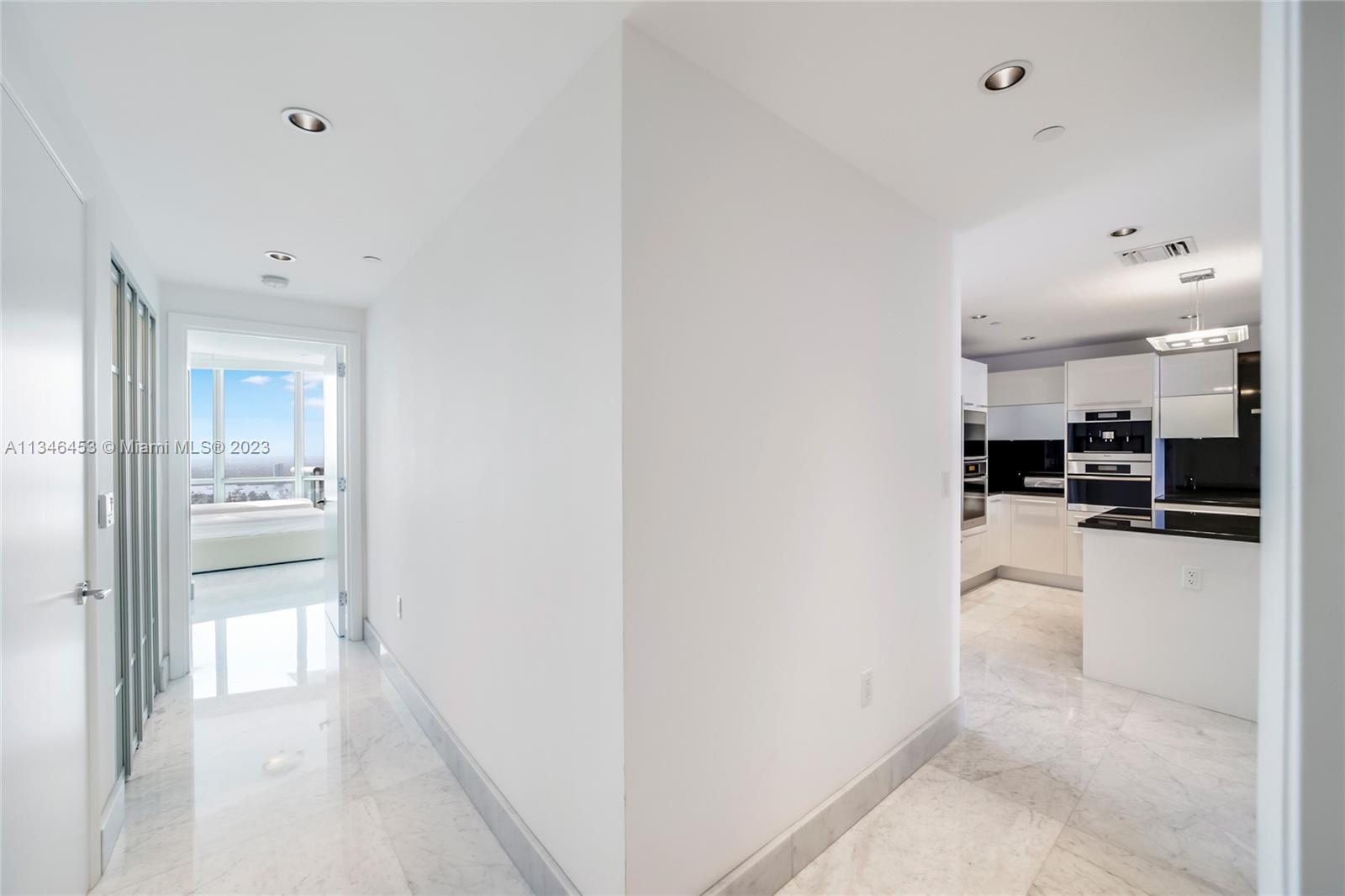 JADE OCEAN CONDO - Residential