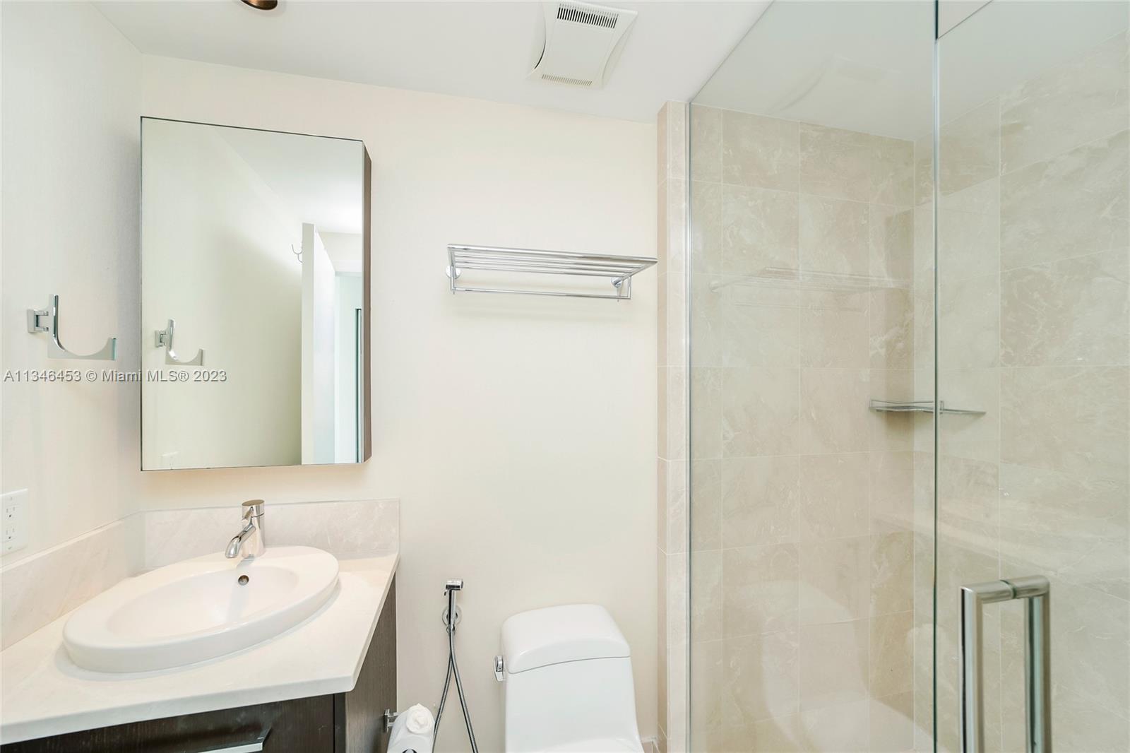 JADE OCEAN CONDO - Residential