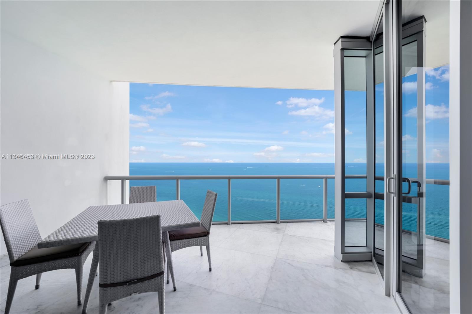 JADE OCEAN CONDO - Residential