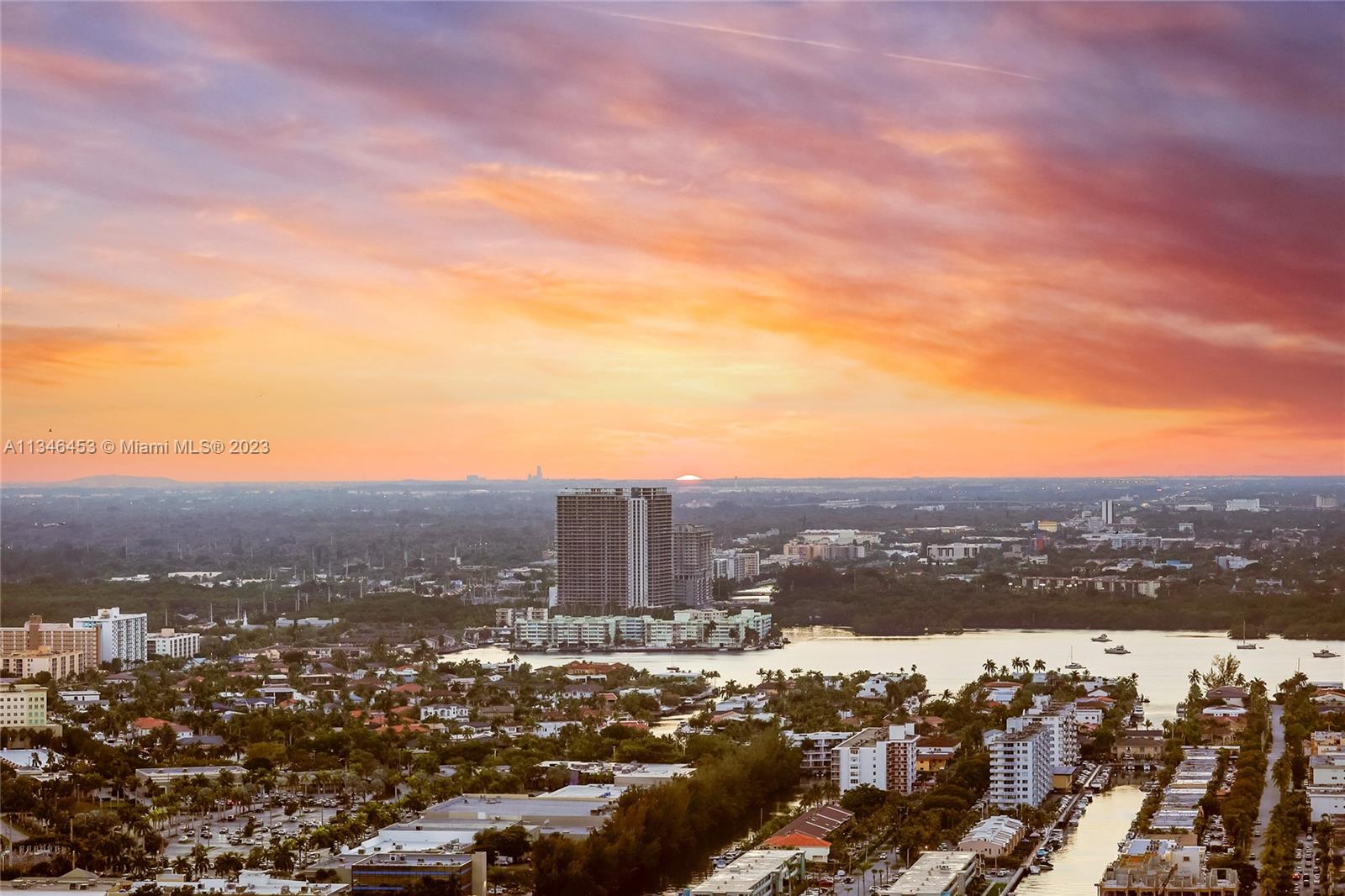 JADE OCEAN CONDO - Residential