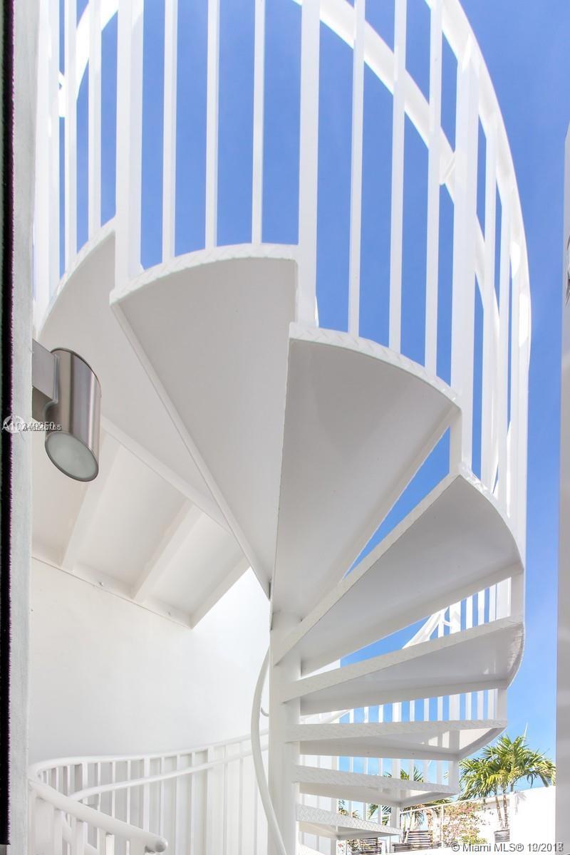 OCEAN BEACH ADDN NO 3 - Residential Income