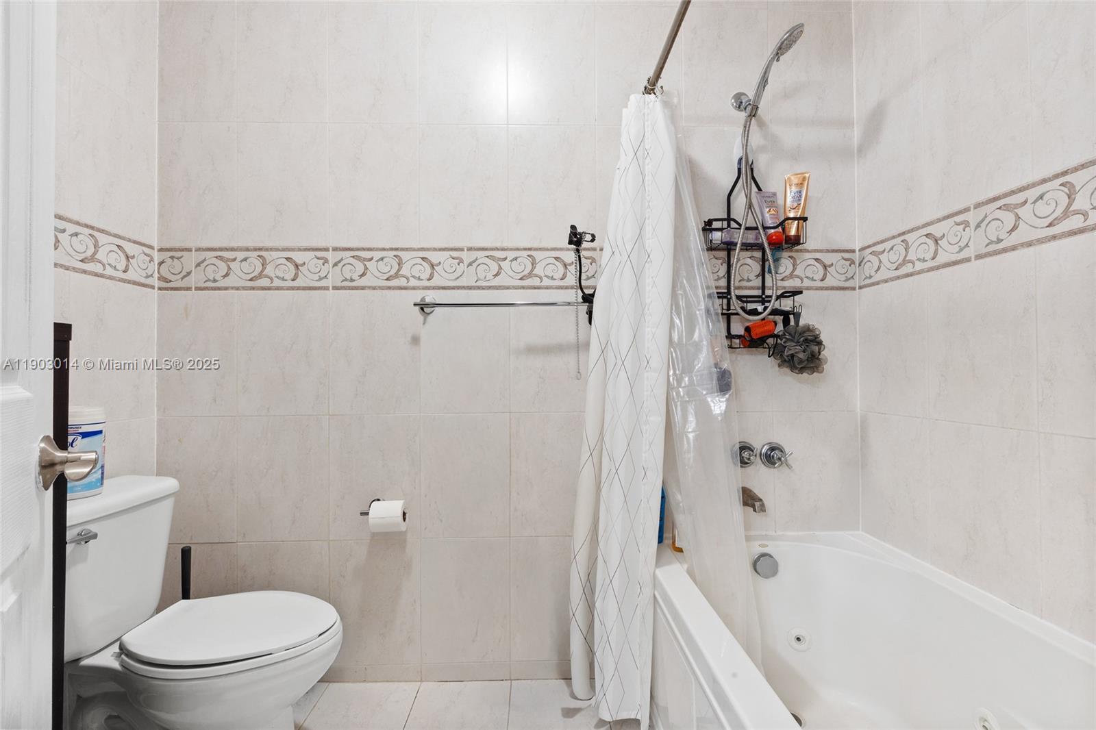 FIRST ADDN TO PALM SPRING - Residential