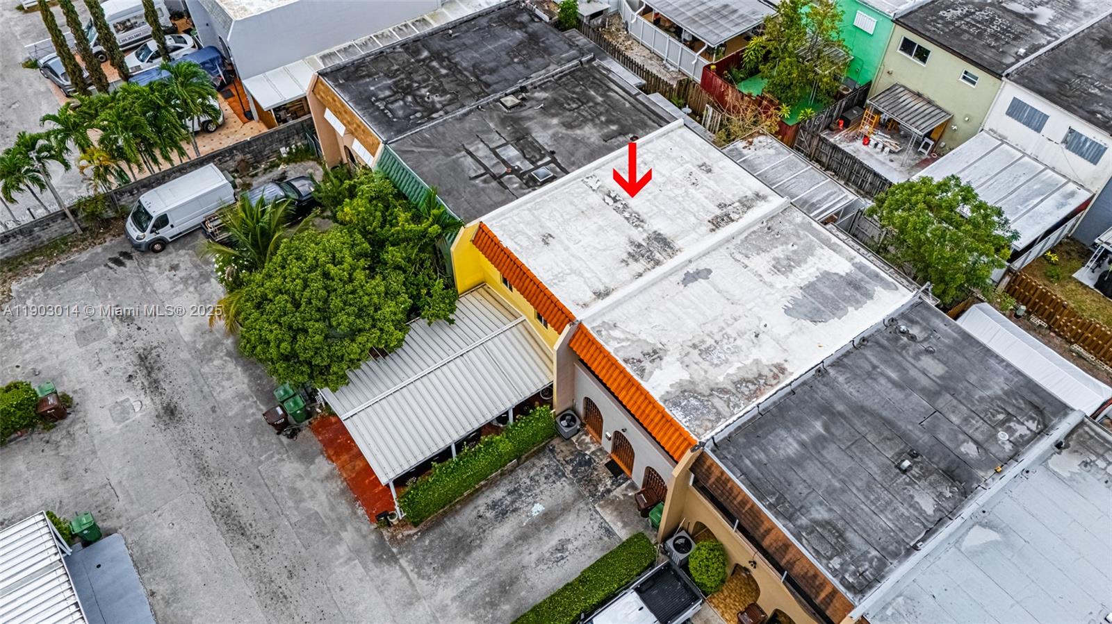 FIRST ADDN TO PALM SPRING - Residential