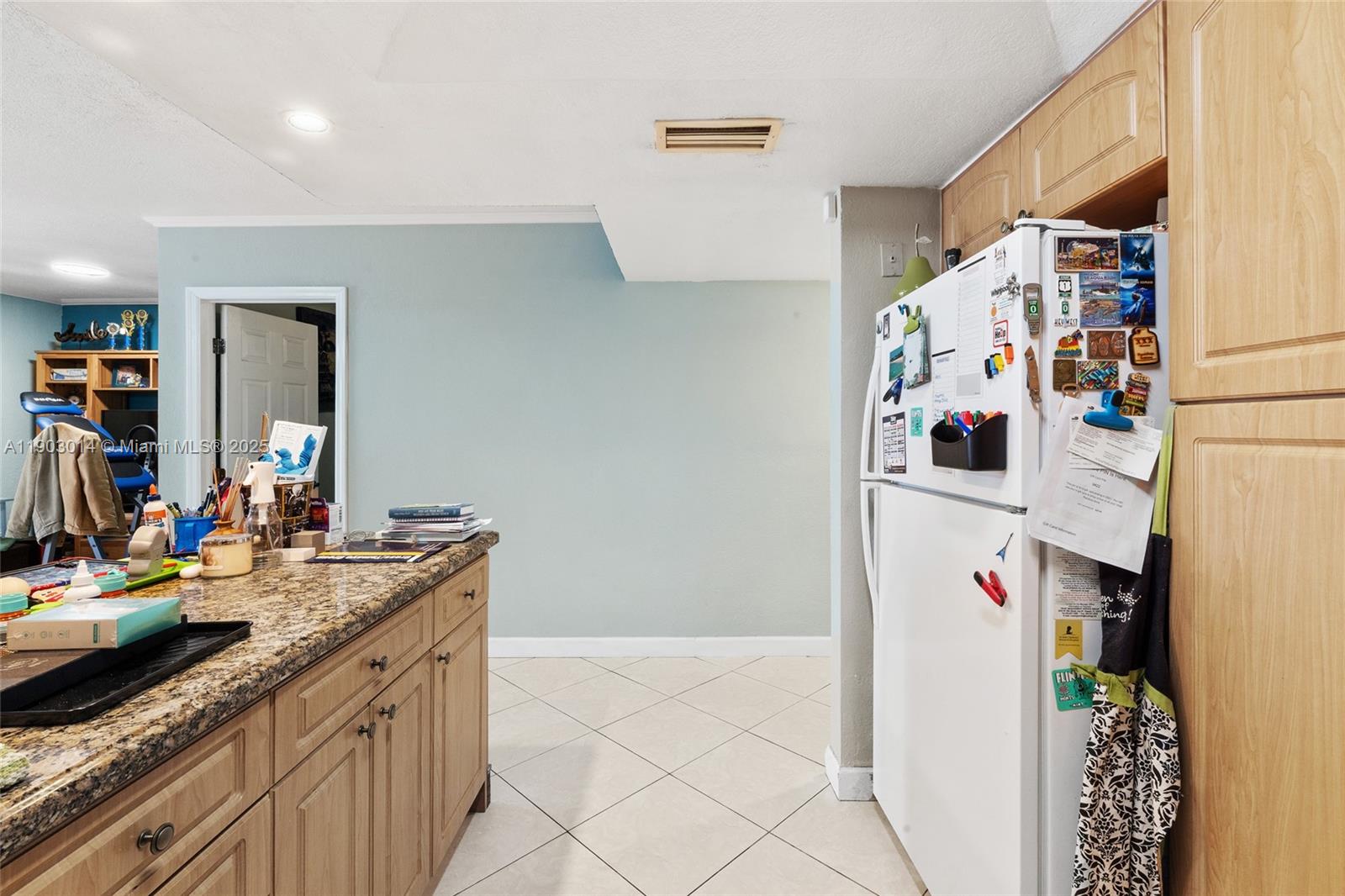 FIRST ADDN TO PALM SPRING - Residential