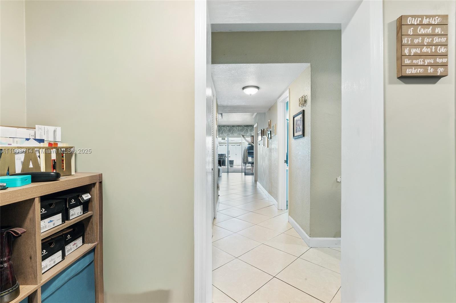 FIRST ADDN TO PALM SPRING - Residential