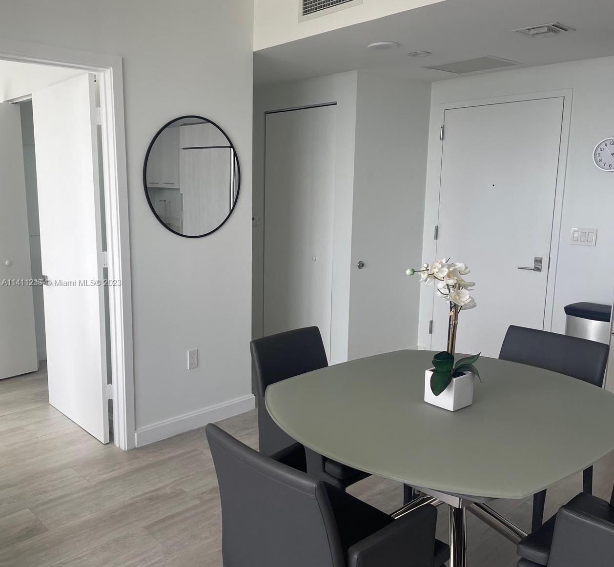 Beautiful and new 1/1 in the heart of Brickell with unobstructed city views. All restaurants and shops of May Brickell Village, Publix, Banks, Financial District right outside building not even a block away. (Equinox gym on site) Roof top pools and breathtaking movie theater, gym clubroom and spa.
IT IS MANDATORY BY THE BUILDING RENTAL INSURANCE