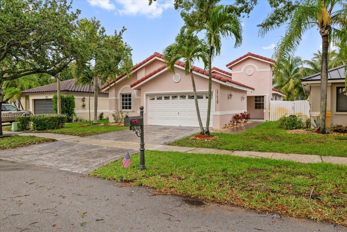 Property for Sale at 17610 Sw 4th Ct, Pembroke Pines, Miami-Dade County, Florida - Bedrooms: 4 
Bathrooms: 2  - $609,000