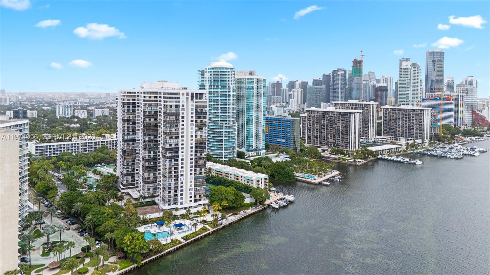 BRICKELL BAY CLUB CONDO - Residential