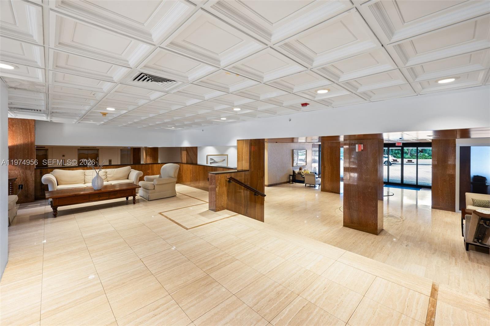 BRICKELL BAY CLUB CONDO - Residential