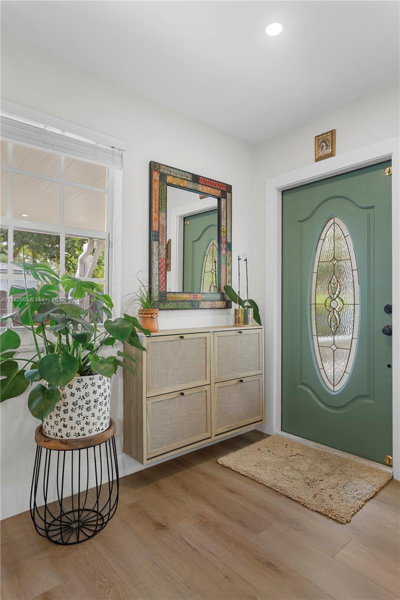 BIRD ROAD ESTATES - Residential