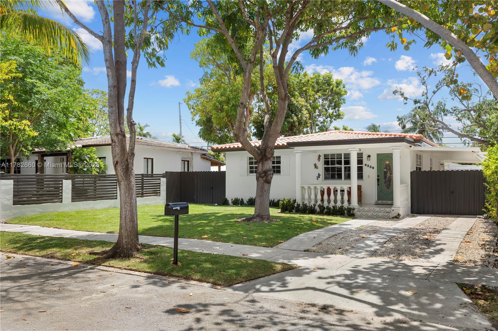 BIRD ROAD ESTATES - Residential